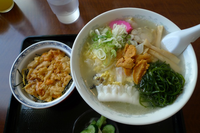 浜ラーメンとウニ丼